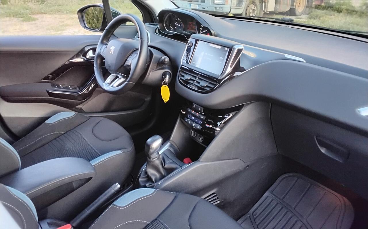 Peugeot 208 1.4 HDi 68 CV 5 porte Active