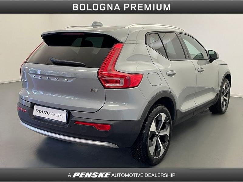 Volvo XC40 B3 automatico Core