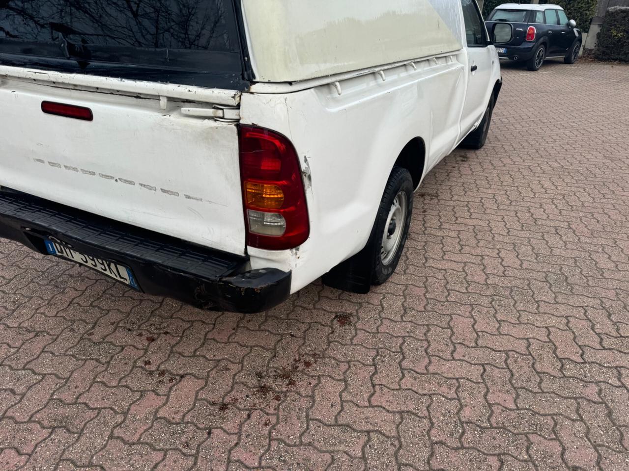Toyota Hilux 2.5 D-4D 2WD 2p. Pick-up