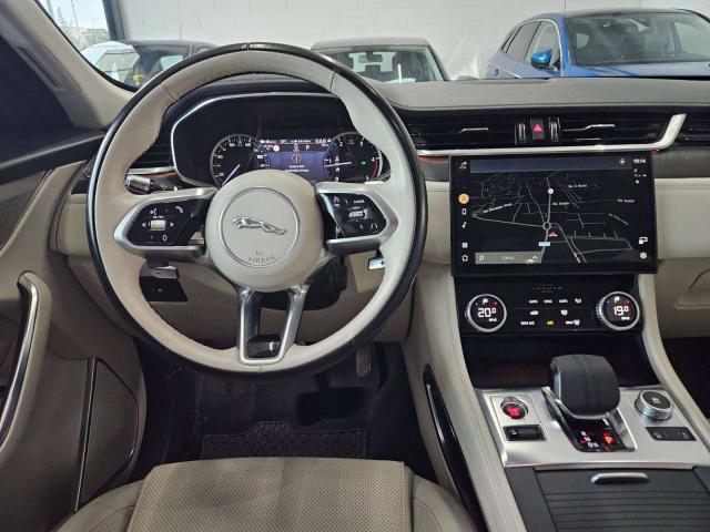 Jaguar F-Pace 2.0d i4 mhev R-Dynamic SE Greystone awd 204cv auto