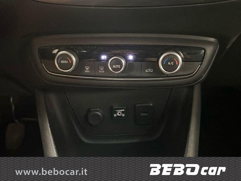 Opel Crossland X 1.2 81cv Innovation MT5