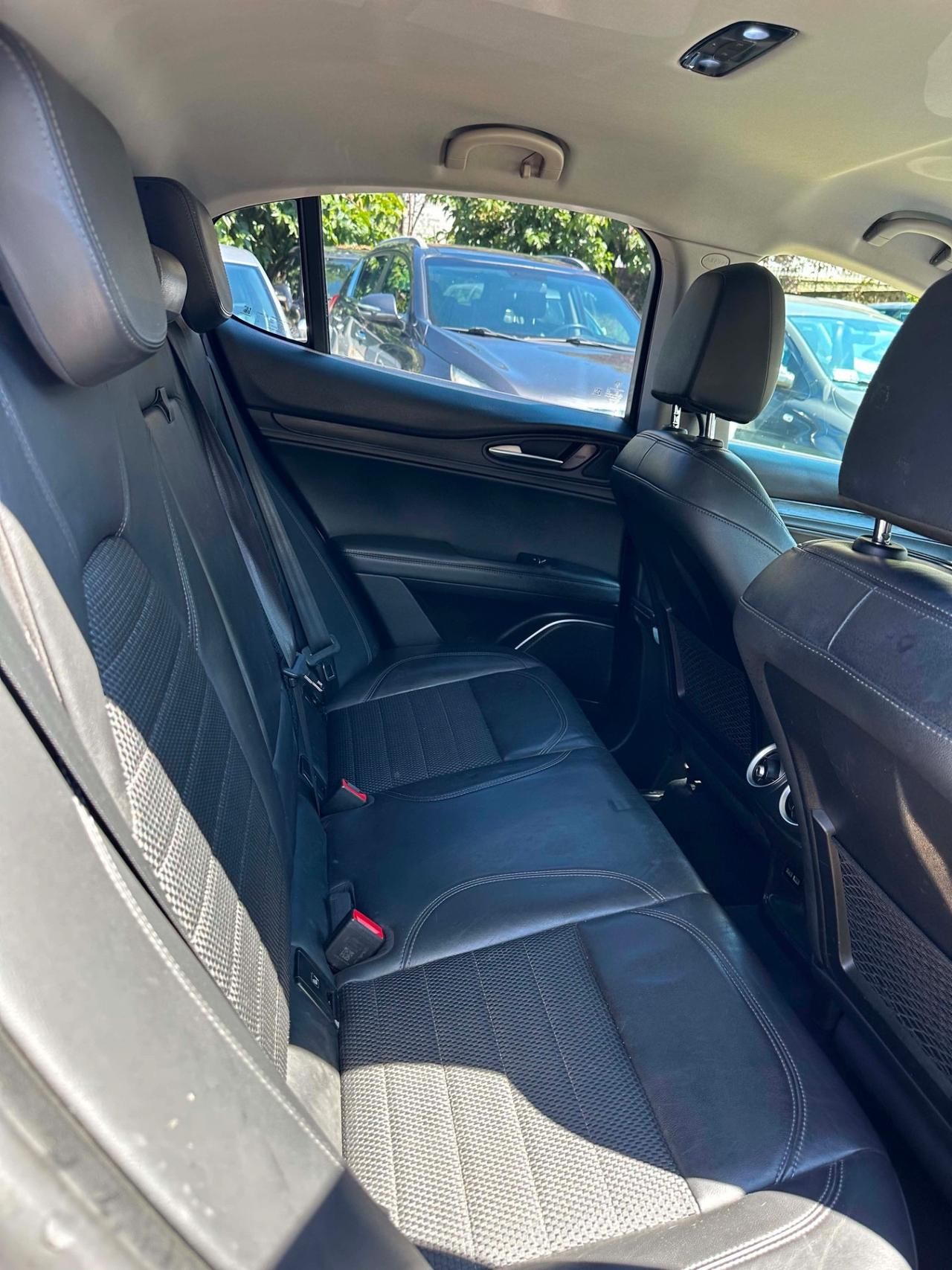 Alfa Romeo STELVIO 2.2 180 CV AT8 EXECUTIVE KMCERT