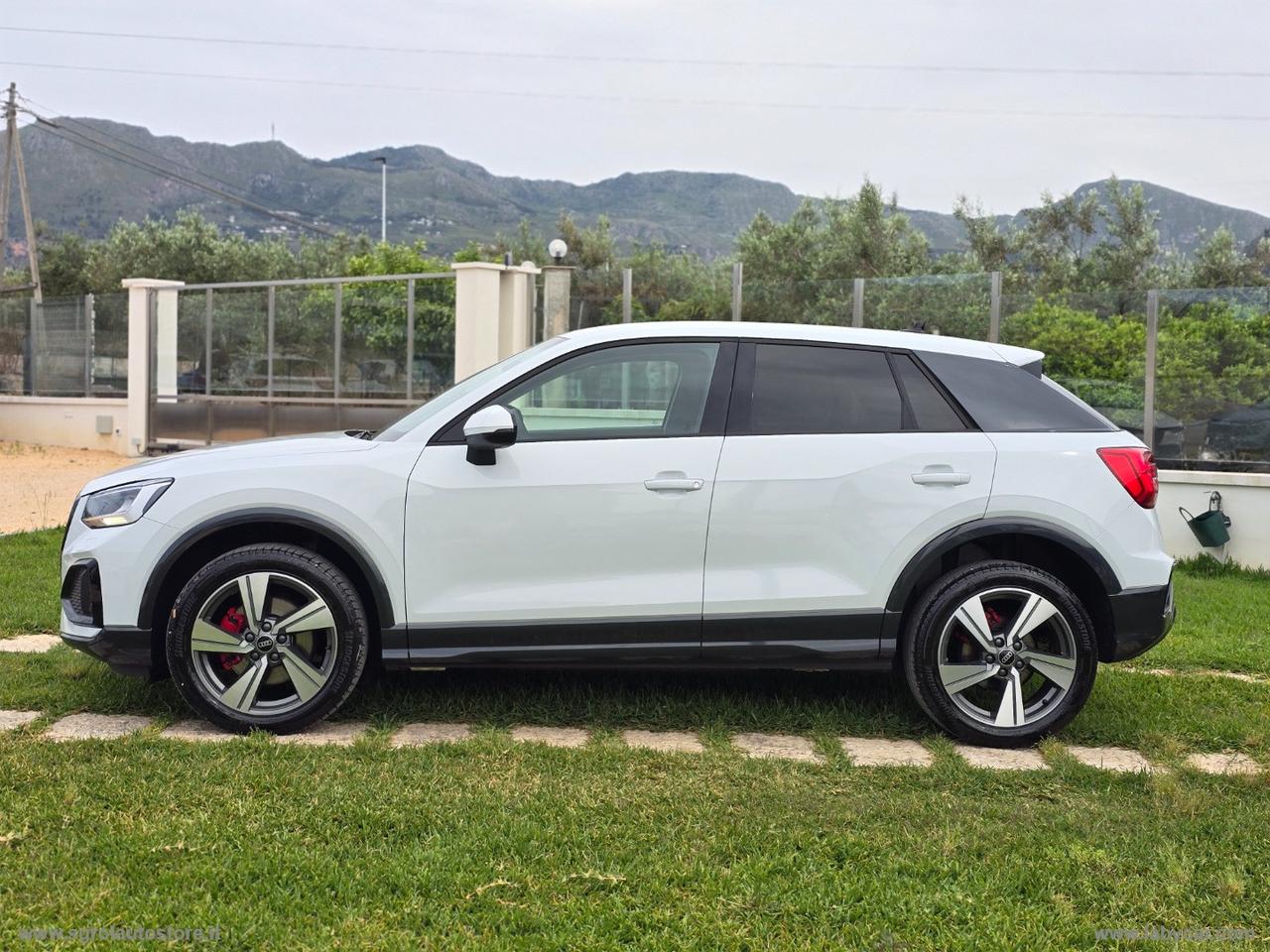 AUDI Q2 35 TDI S tronic