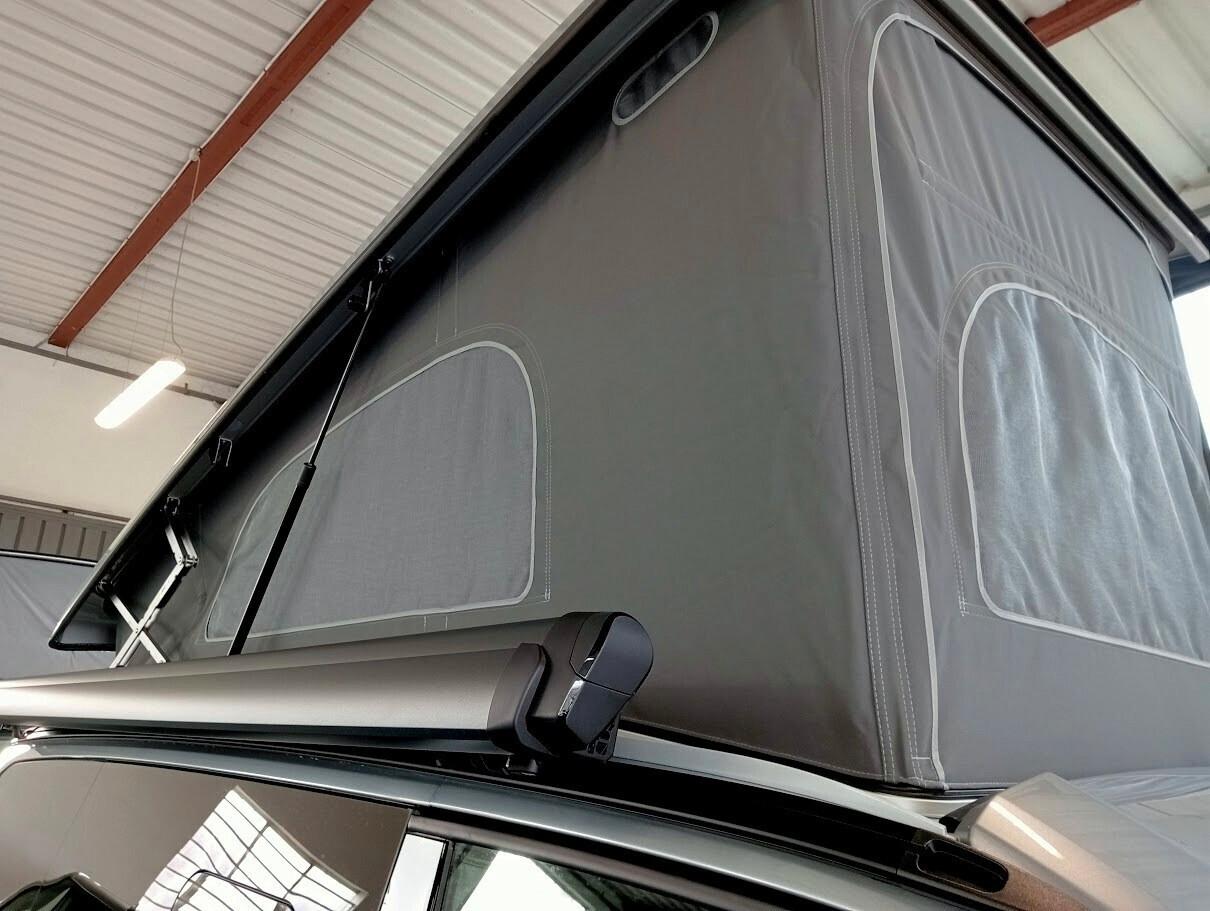 Volkswagen T7 California TOUR TDI DSG LED 360 *OK 104 E AUTOCARRO*