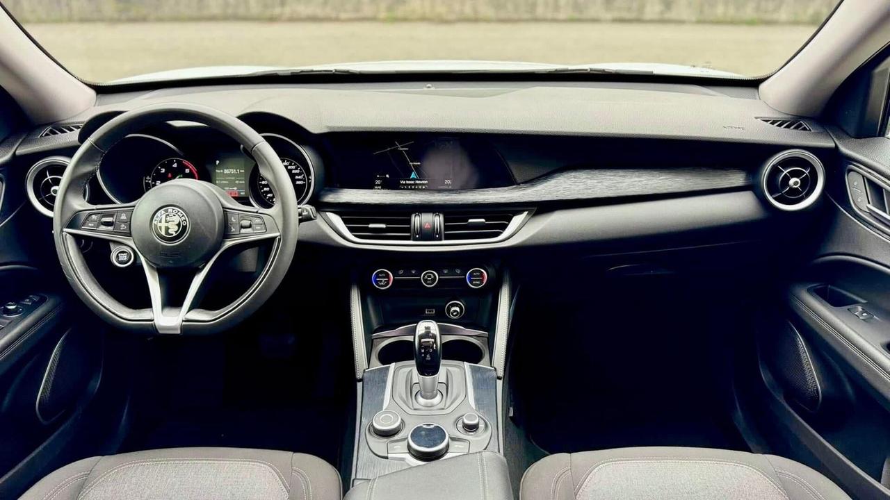 ALFA ROMEO STELVIO TURBODIESEL 2.0 EXECUTIVE 190CV - TETTO APRIBILE