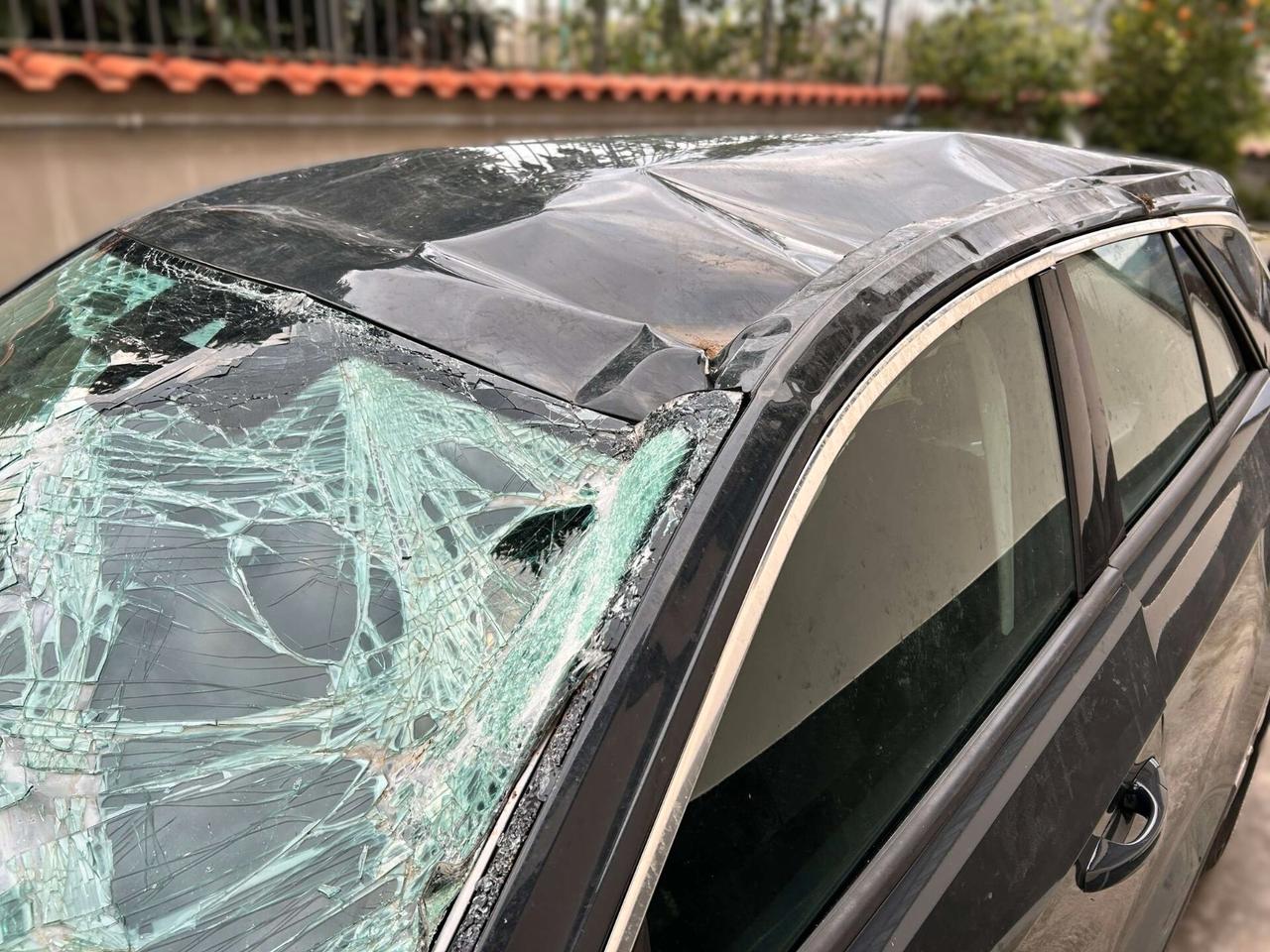 VW T-Roc 1.0 TSI 110CV - 2021 Incidentata