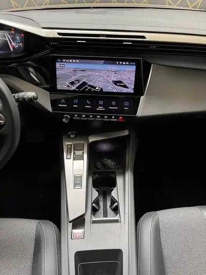 Peugeot 308 BlueHDi 130 S&S EAT8 SW Allure