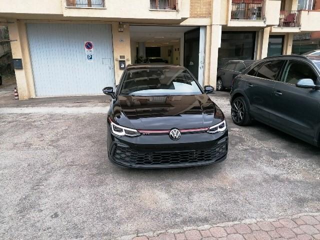 Volkswagen Golf GTI Golf 2.0 TSI GTI