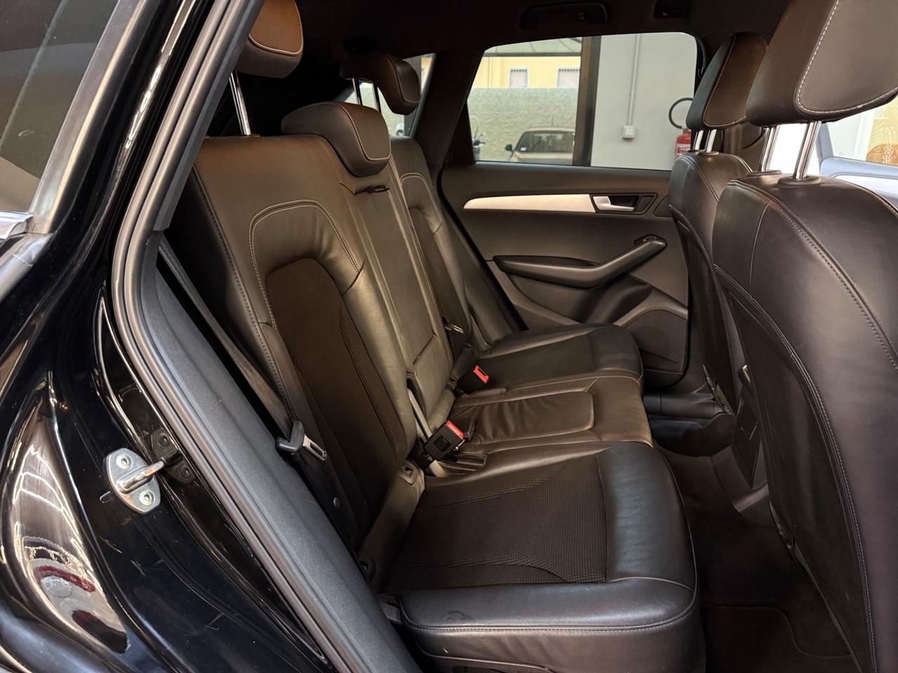 Audi Q5 2.0 TDI quattro S-LINE - FABIANOAUTO