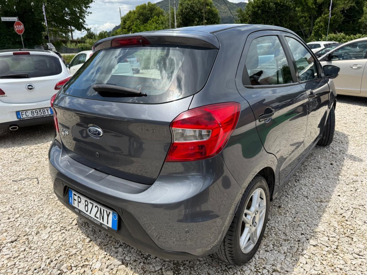 Ford Ka 1.2 GPL 5 porte neopatentati km certificat