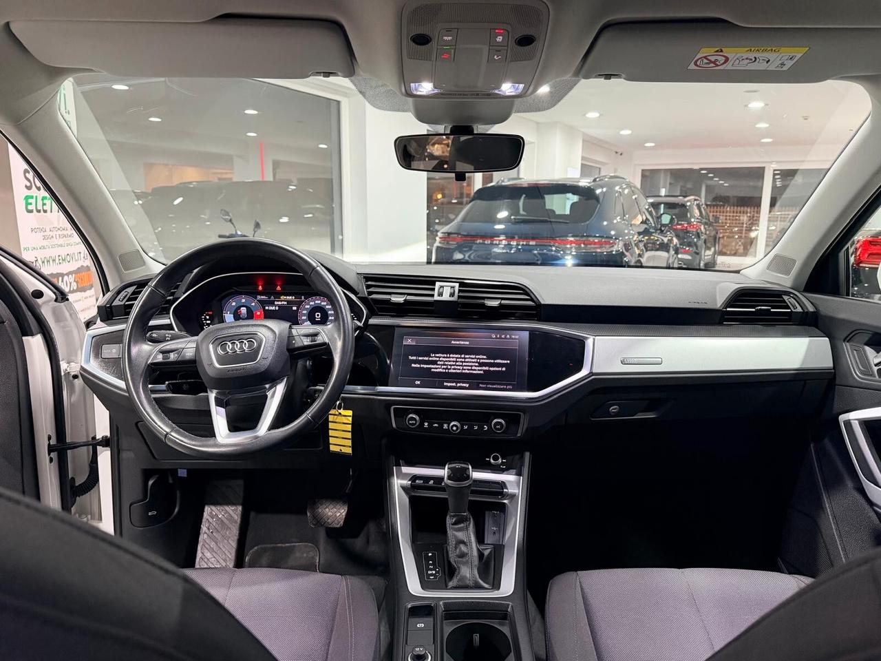 Audi Q3 35 TDI S tronic Business