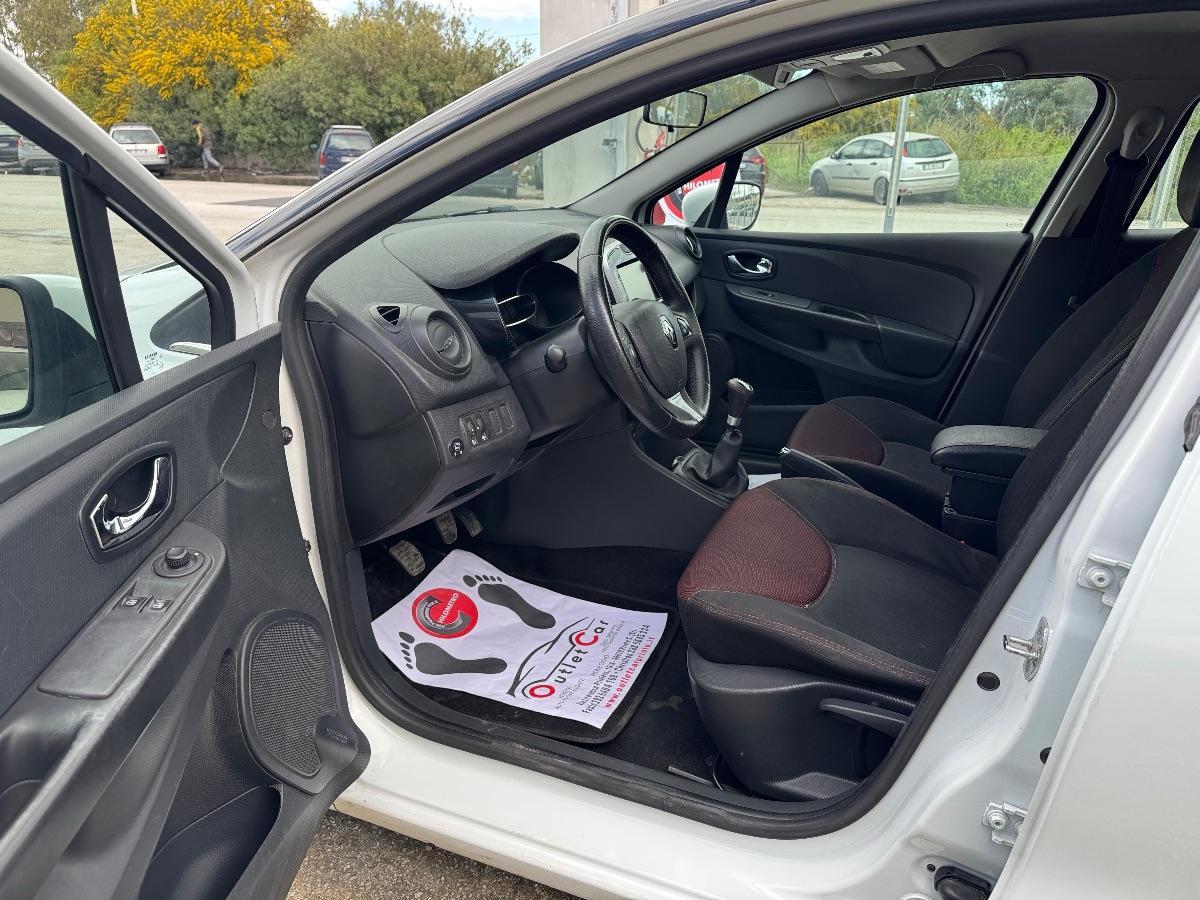 RENAULT - Clio - 1.2 75 CV GPL 5p. Costume National