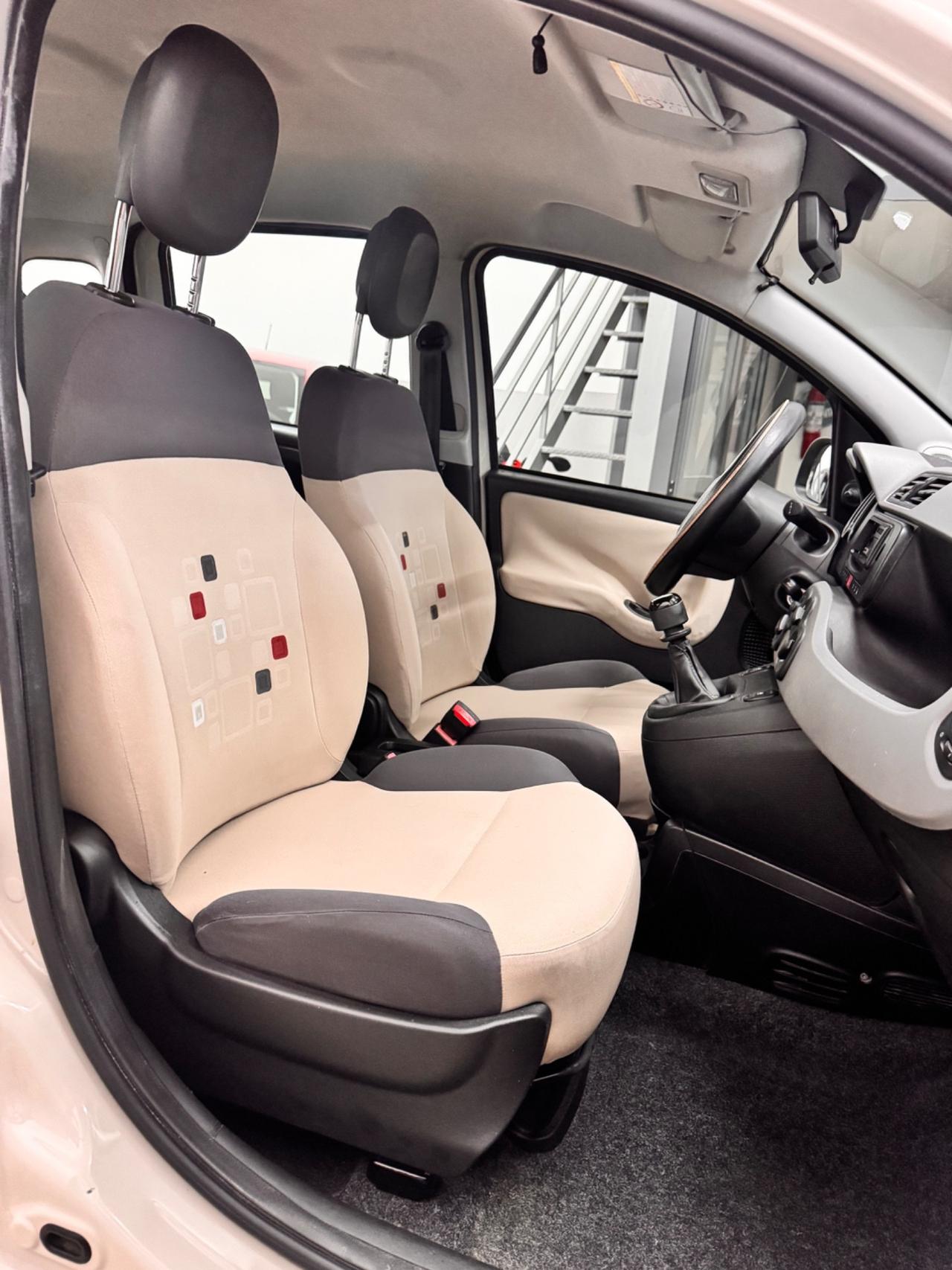 Fiat Panda 0.9 TwinAir Natural Power - 10/2013