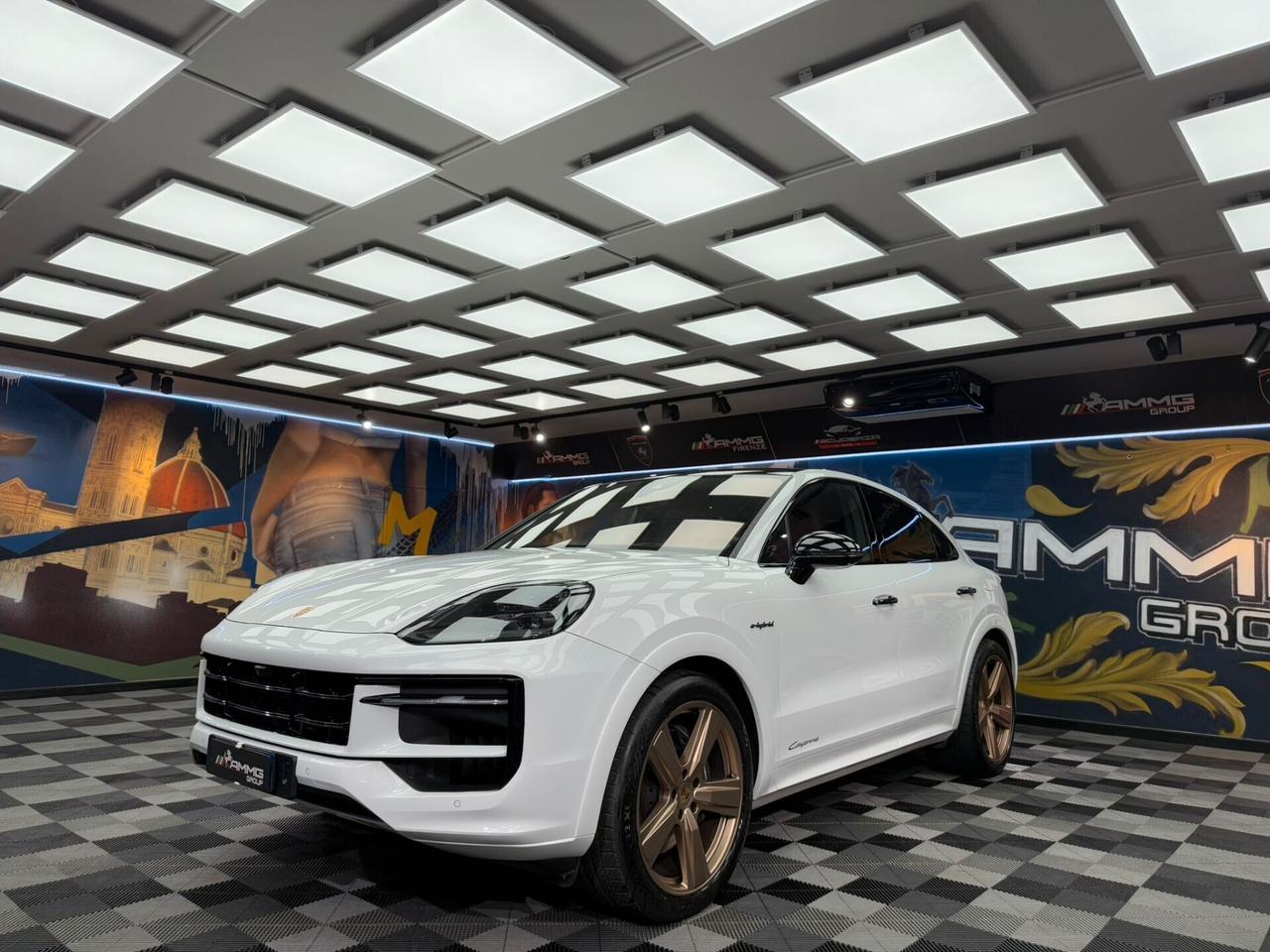 Porsche Cayenne Coupé 3.0 V6 E-Hybrid (333)
