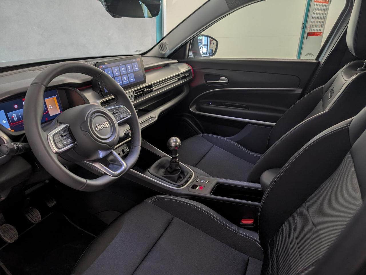 Jeep avenger 1.2 Turbo 100cv Summit