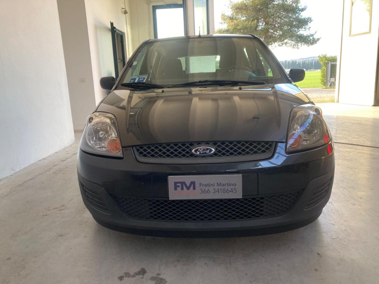 Ford Fiesta 1.4TDCi 5p. Ghia per neopatentati