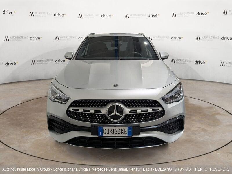 Mercedes-Benz GLA 200 D 4MATIC PREMIUM AUTOMATIC