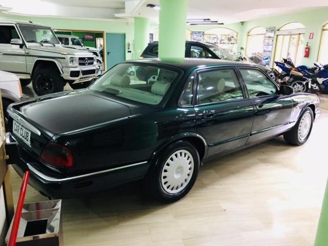 Jaguar XJ8 3.2 v8 automatica iscrivibile ASI