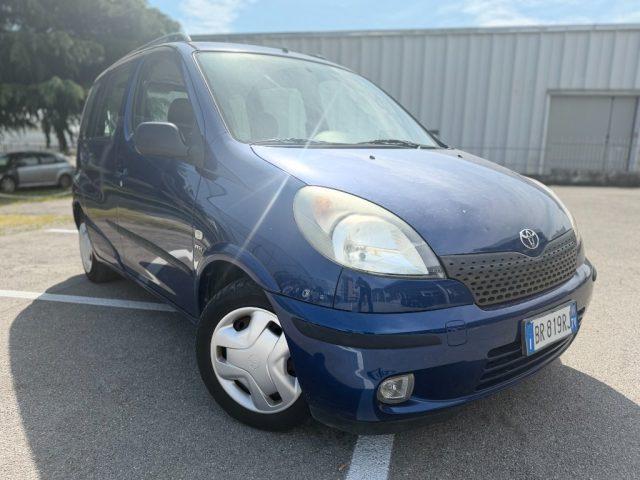 TOYOTA Yaris Verso 1.3i 16V cat Sol