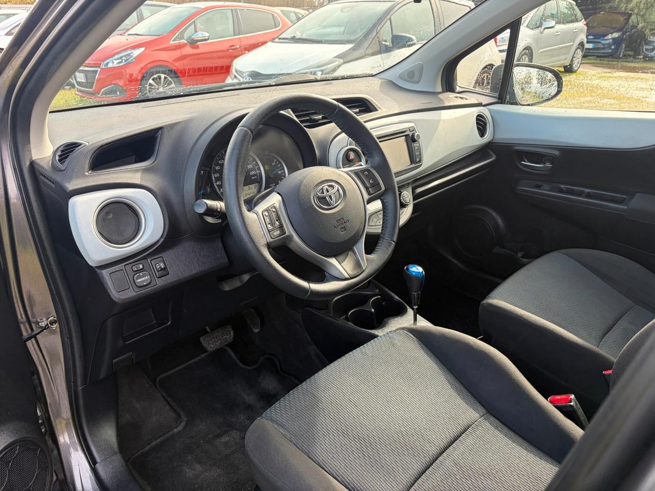 TOYOTA YARIS HYBRID 1.5 STYLE 104.000 KM GARANTITA