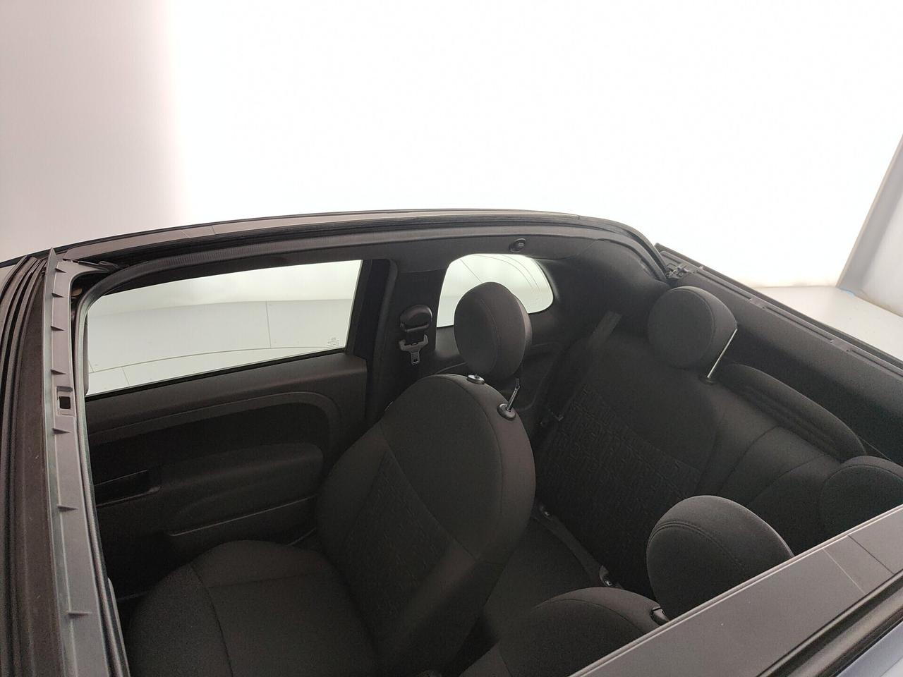 Fiat 500 C 1.0 Hybrid Dolcevita