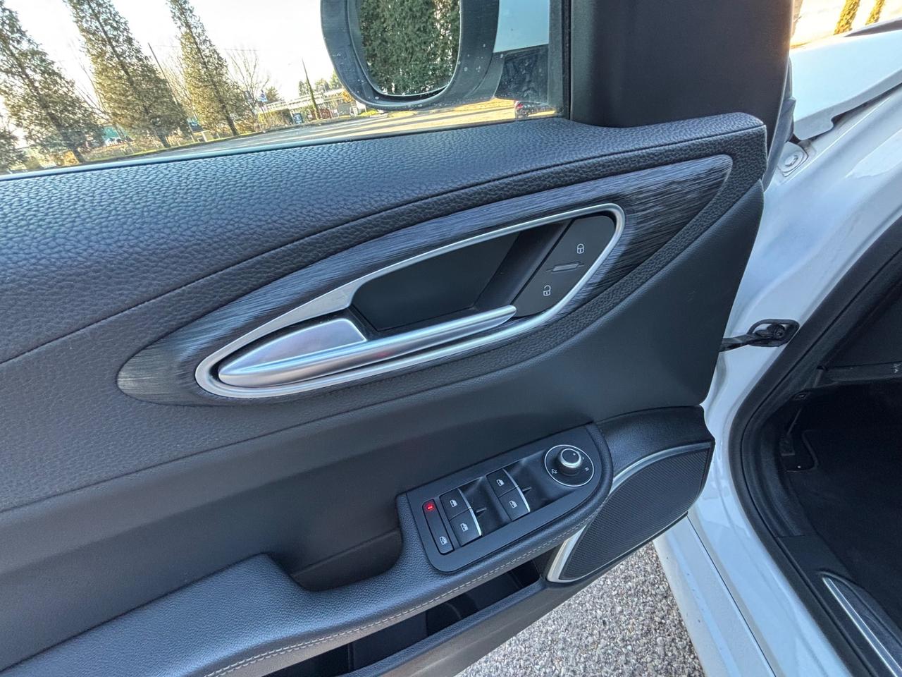 Alfa Romeo Giulia VELOCE Q4 206KW