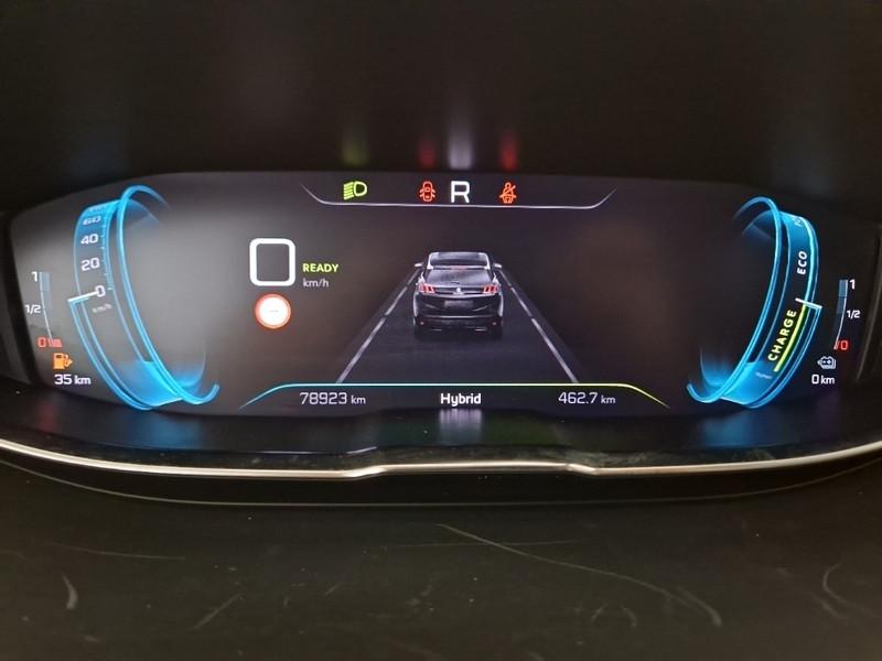 PEUGEOT 3008 Hybrid 225 e-EAT8 Allure