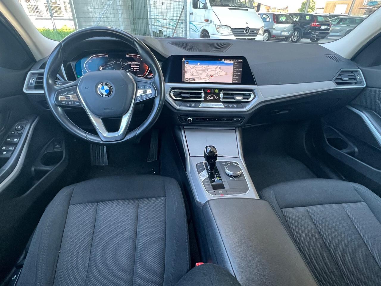 Bmw 318d 48V Touring Business Advantage