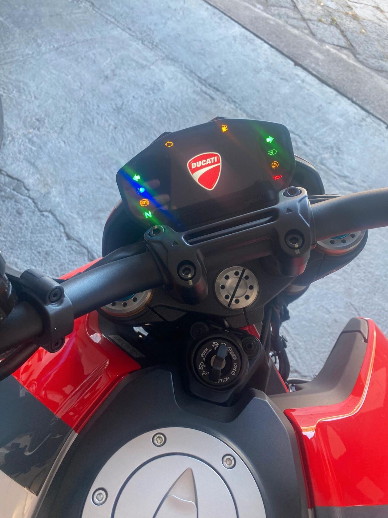 Ducati Hypermotard 950 SP