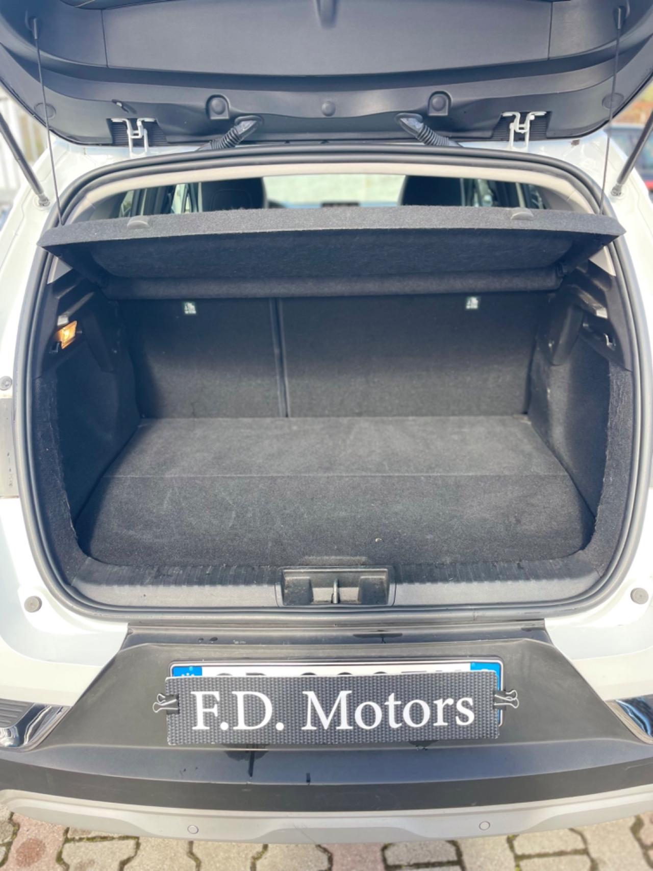 Renault Captur Plug-in Hybrid E-Tech Intens