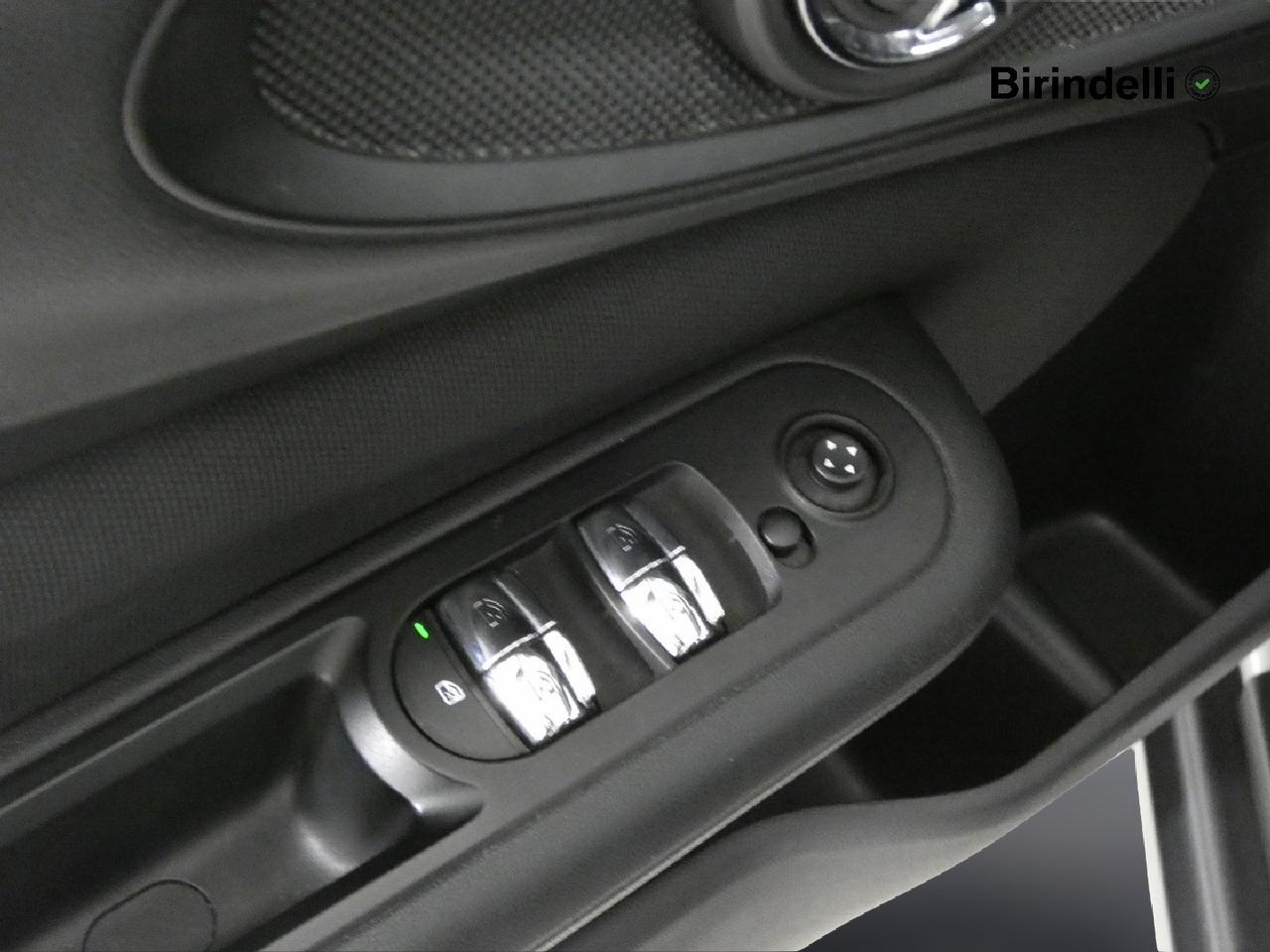 MINI Mini Clubman (F54) - Mini 2.0 Cooper D Mayfair Edition Clubman