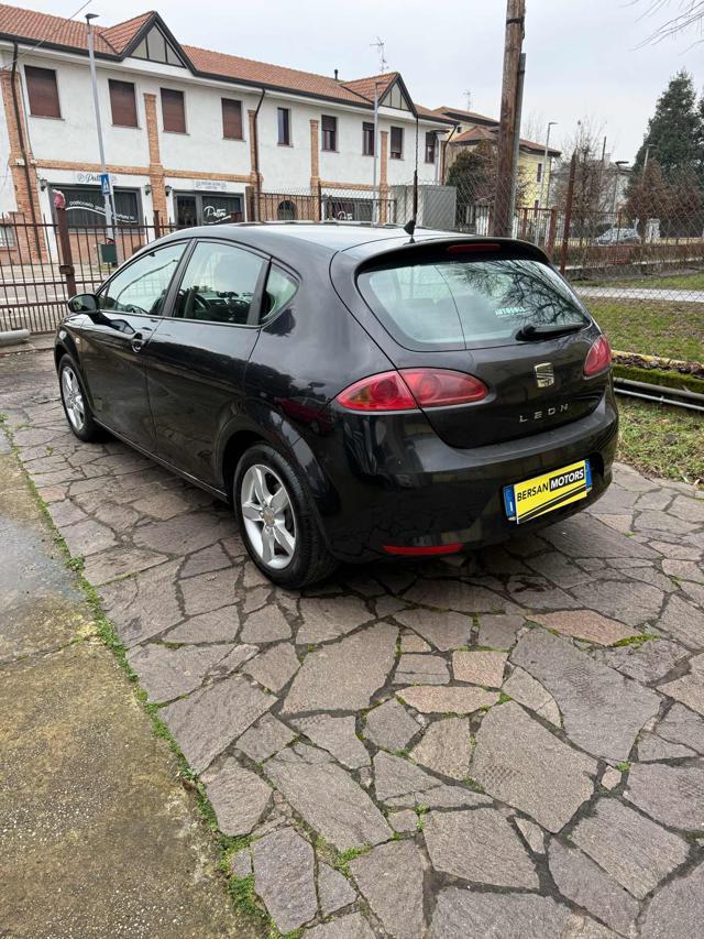 SEAT Leon 1.4 Free DUAL