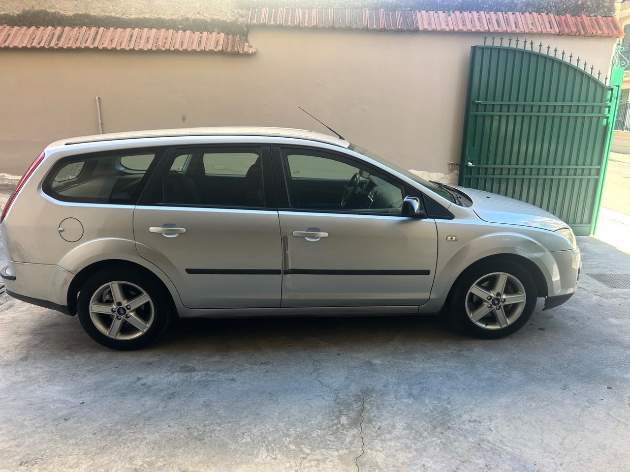 Ford Focus C-Max 1.6 TDCi (90CV) S.W.