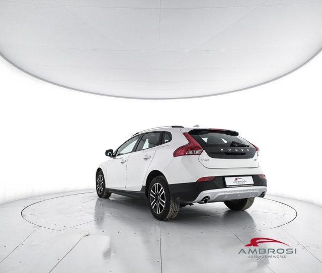 VOLVO V40 Cross Country D2 Business Plus