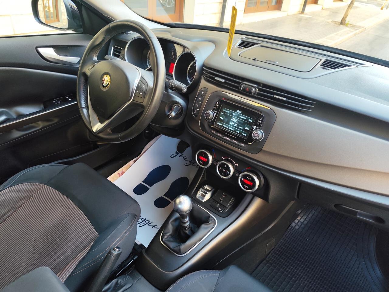 Alfa Romeo Giulietta 1.6 JTDm-2 105CV Distinctive