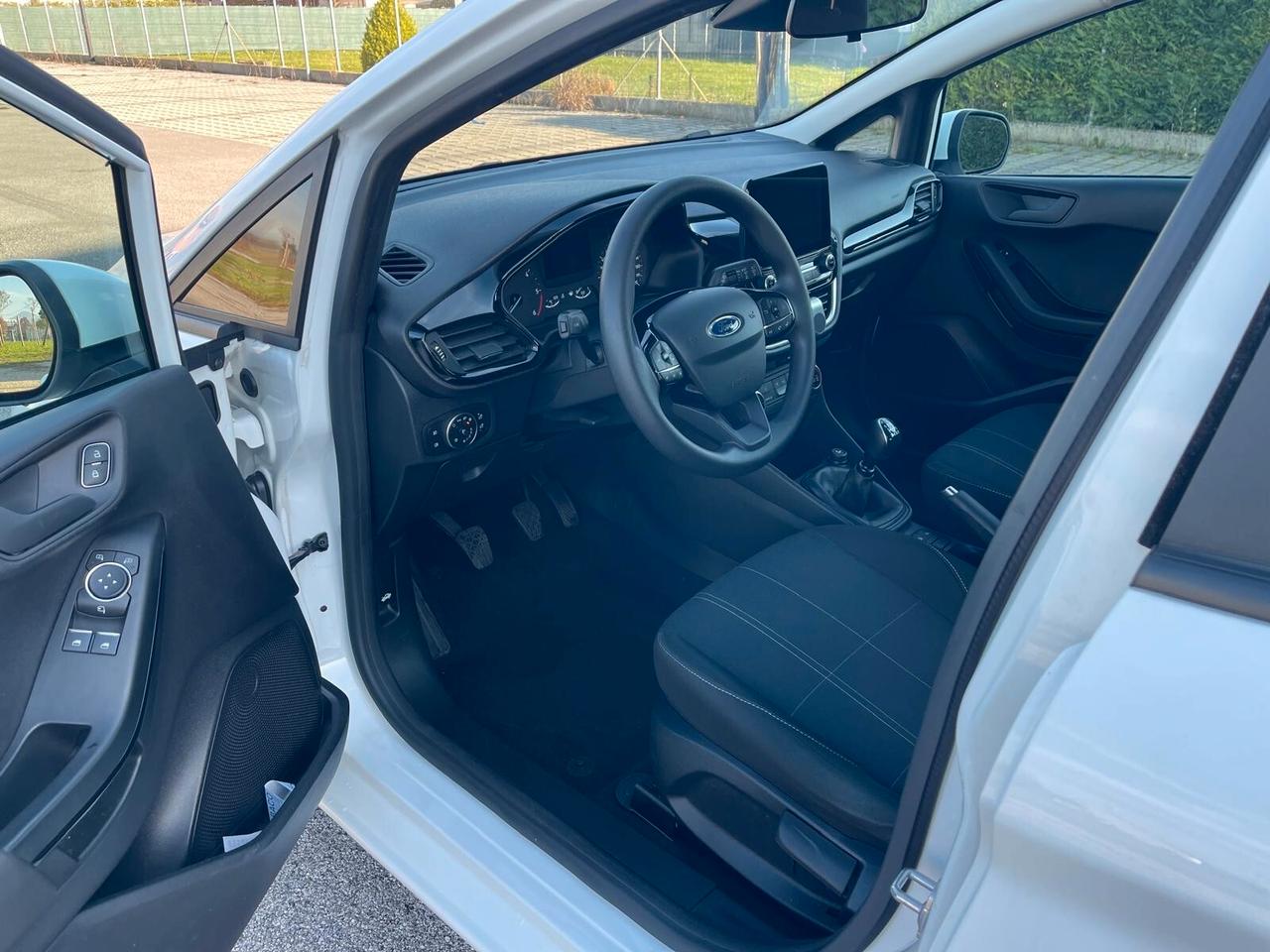 Ford Fiesta 1.5 EcoBlue Tdci 5 porte Connect S NEOPATENTATI