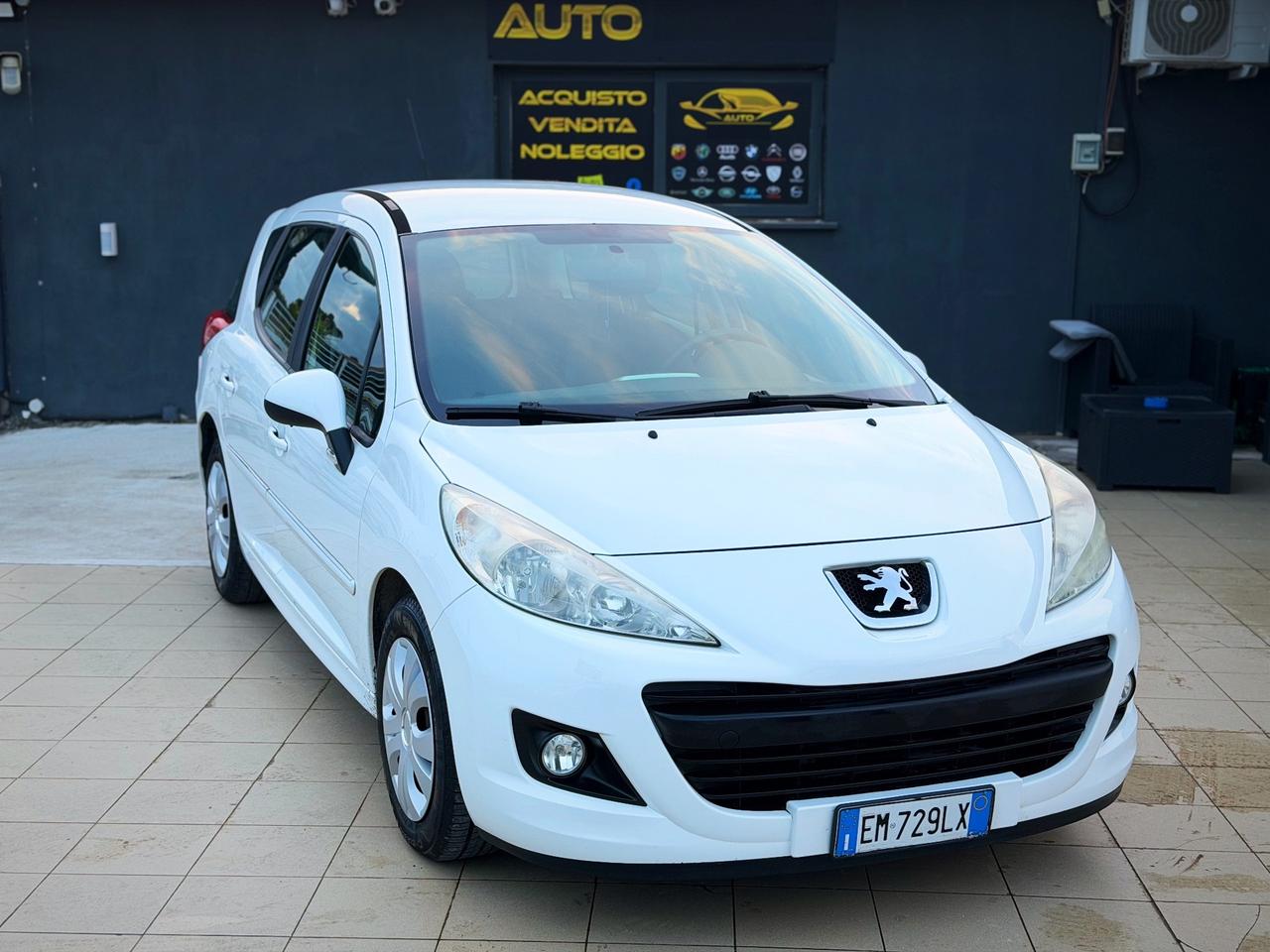 Peugeot 207 1.4 8V 75CV SW Energie ECO GPL Garanzia 12 Mesi
