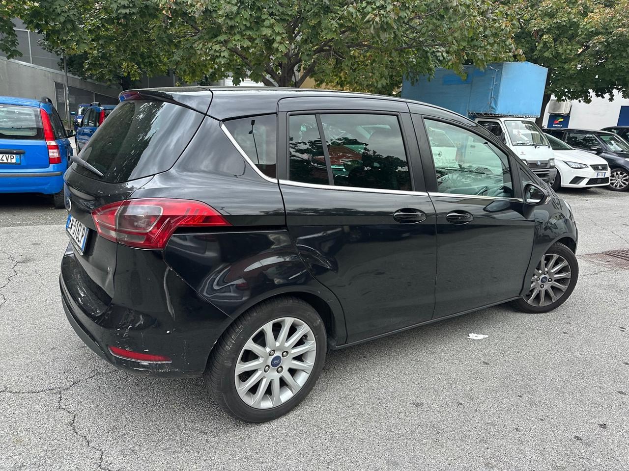 Ford B-Max 1.5 TDCi 75 CV Titanium