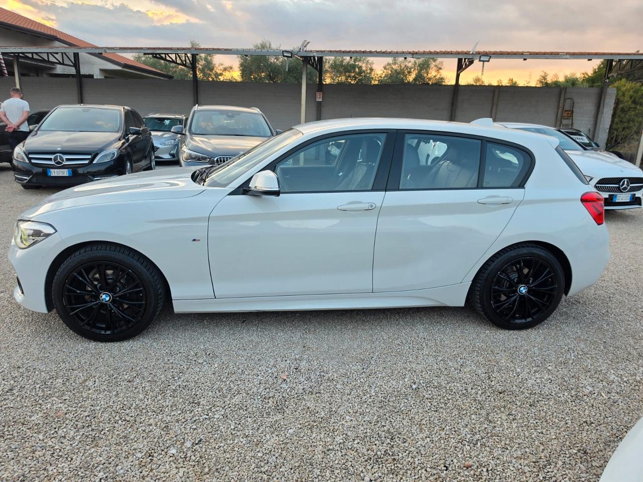 Bmw 116 116d 5p. Urban