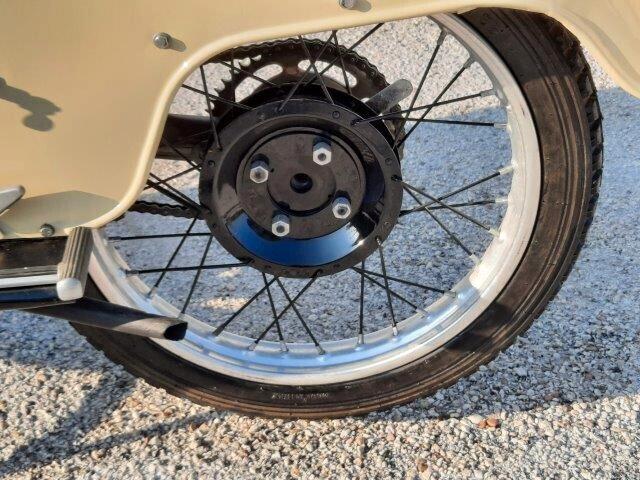 Moto Guzzi Galletto 160 -