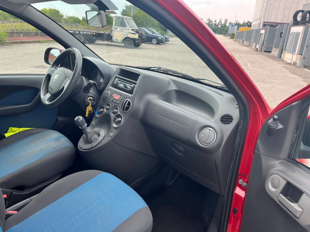 Fiat Panda 1.2 Emotion EURO 5UNICO PROPRIETARIO KM CERTIFICATI ADATTA AI NEOPATENTATI