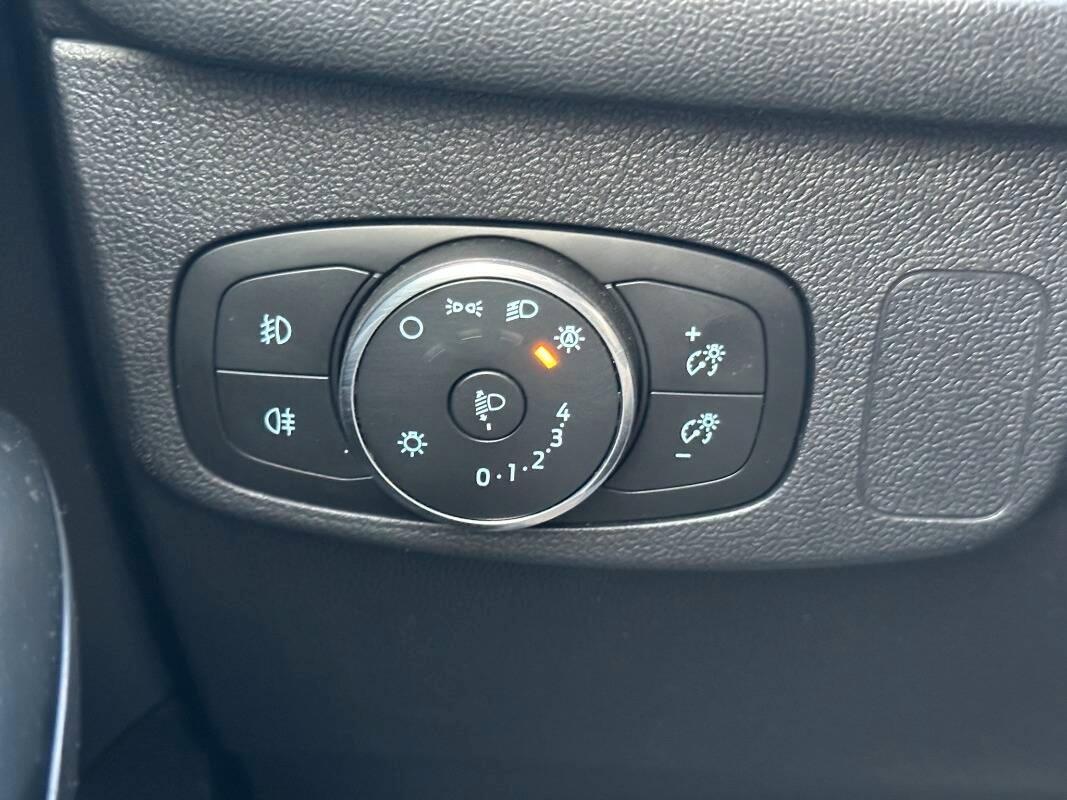 Ford Focus Wagon 1.5 ecoblue Business 120cv AUTOMATICA E CARPLAY