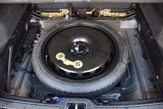 VOLVO XC40 T5 Recharge Plug-in Hybrid Inscription