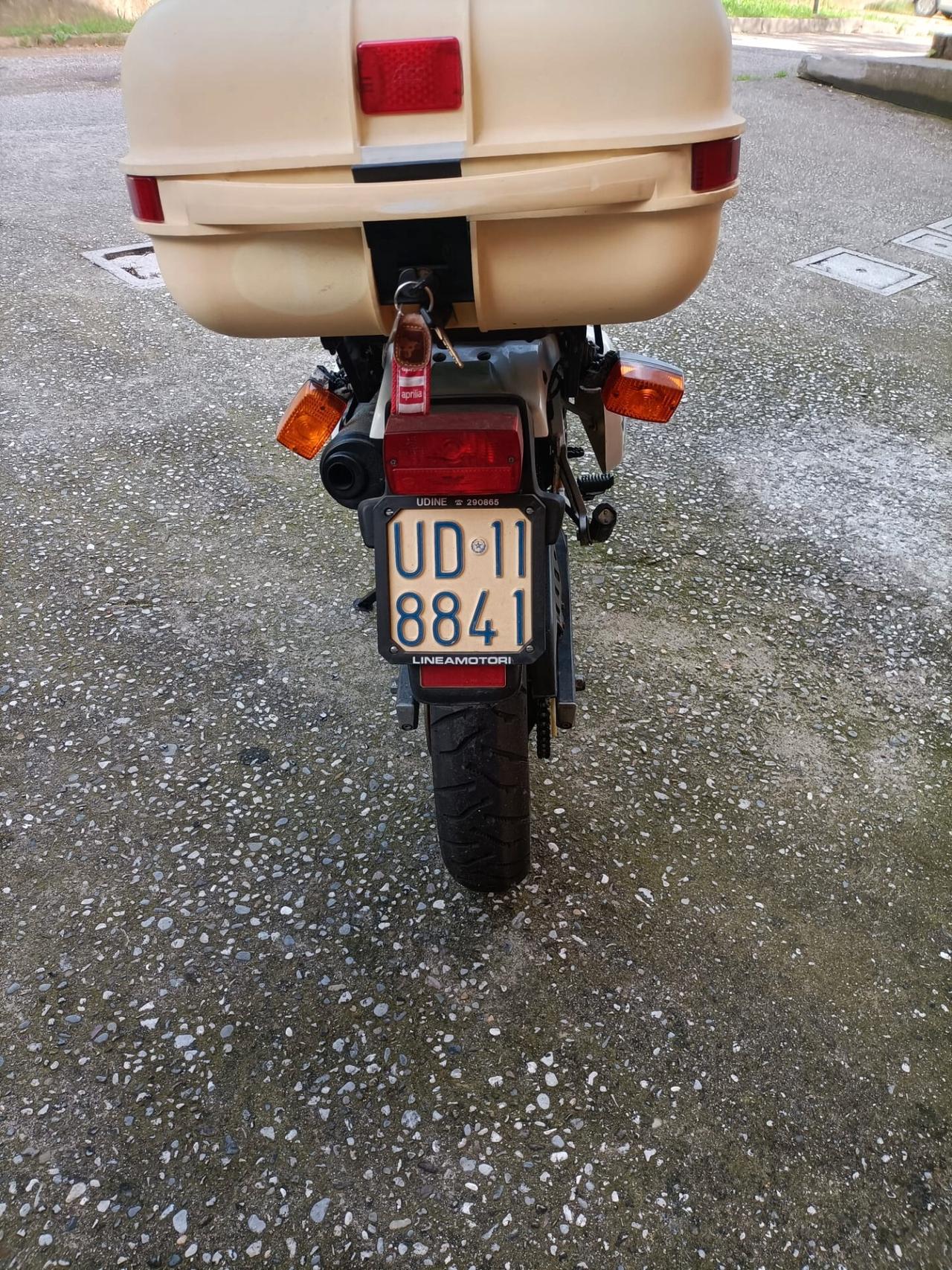 Aprilia Tuareg 350 con 26.000km 1987