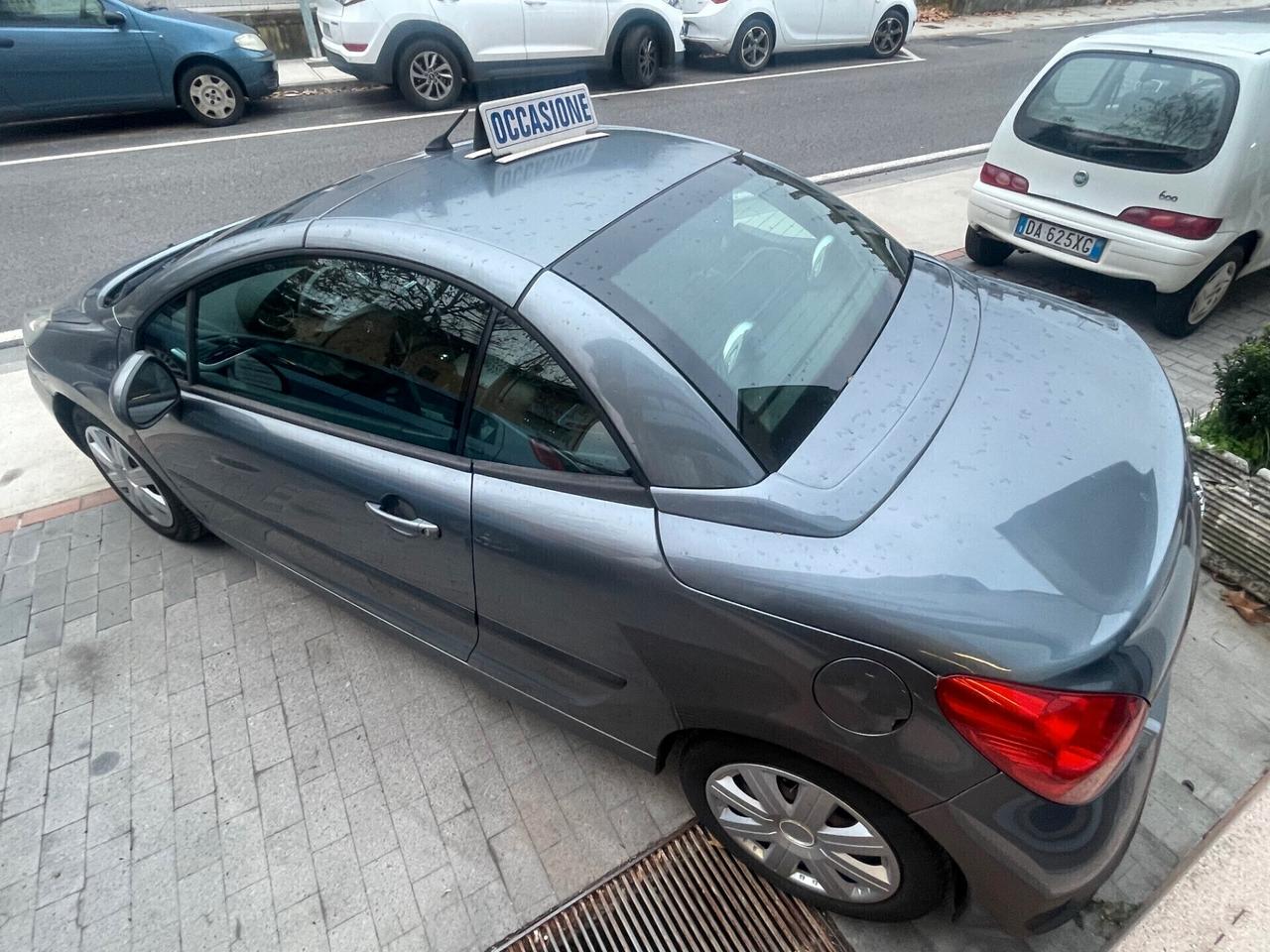 Peugeot 207 1.6 HDi 110CV CC Féline