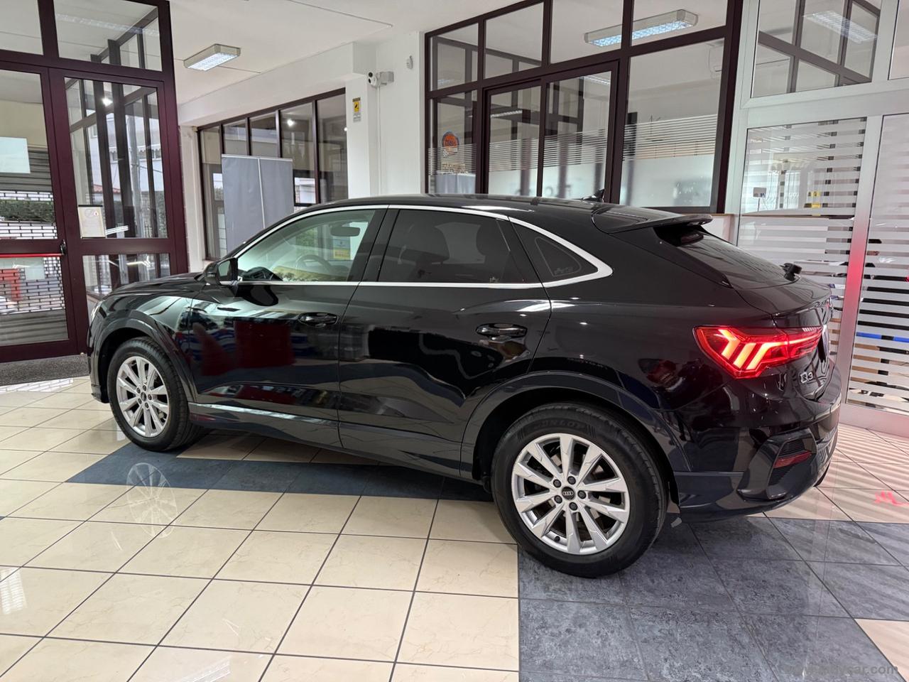 AUDI Q3 SPB 35 TDI S tronic Business Plus CARPALY - TELECAMERA