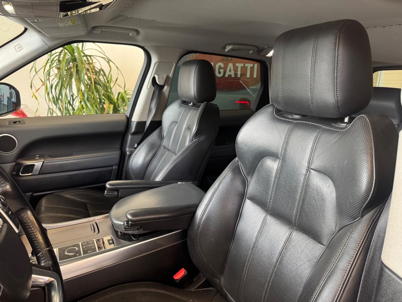 Land Rover Range Sport 3.0 TDV6 HSE Dynamic