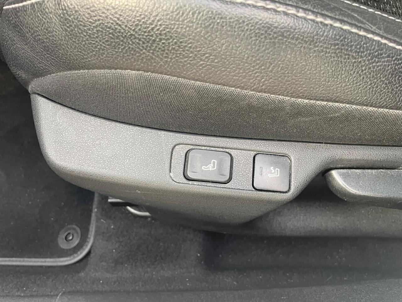 Citroen C4 1.6 e-HDi 115 airdream*Neopatentati**Navi*Sedili riscaldatati*