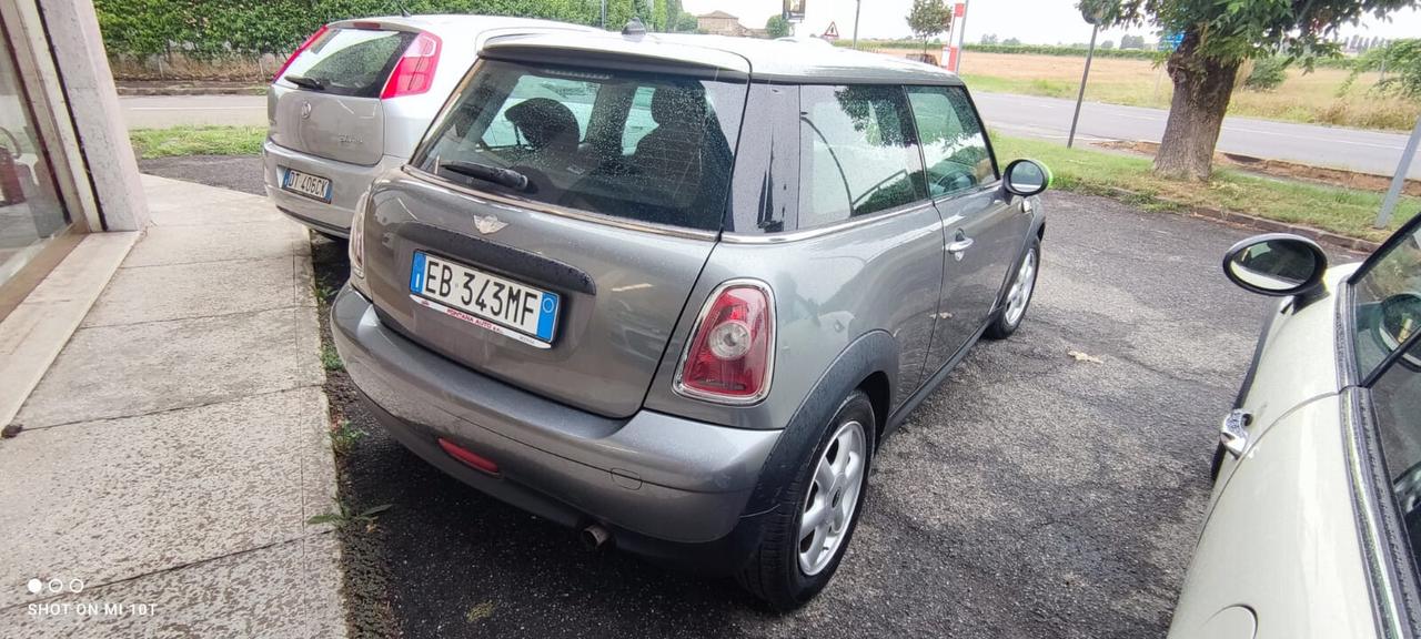 Mini 1.4 16V Ray