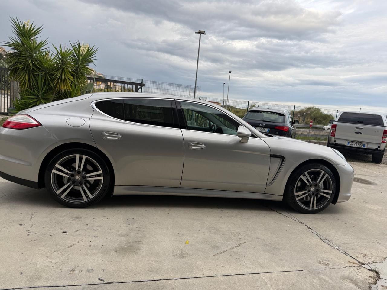 Porsche Panamera 4.8 4S